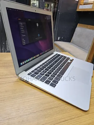 Laptop Apple MacBook Air 2015 8GB Intel Core i5 SSD 128GB