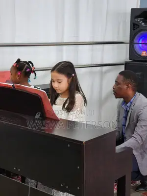 Piano,guitar and Music Theory ONLINE Classes