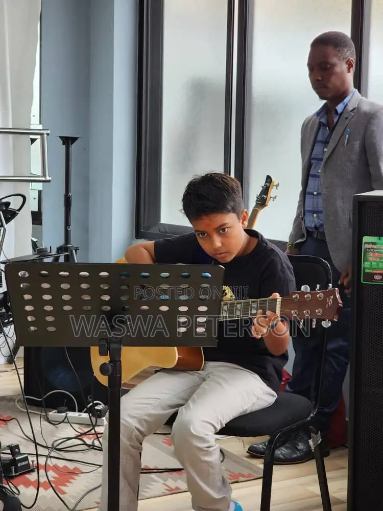 Piano,guitar and Music Theory ONLINE Classes