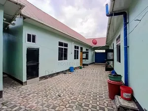 9bdrm House in Mkolemba Hostel, Ukonga for sale