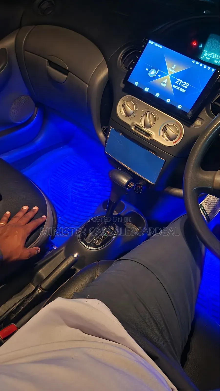 Toyota Vitz 2004 Blue