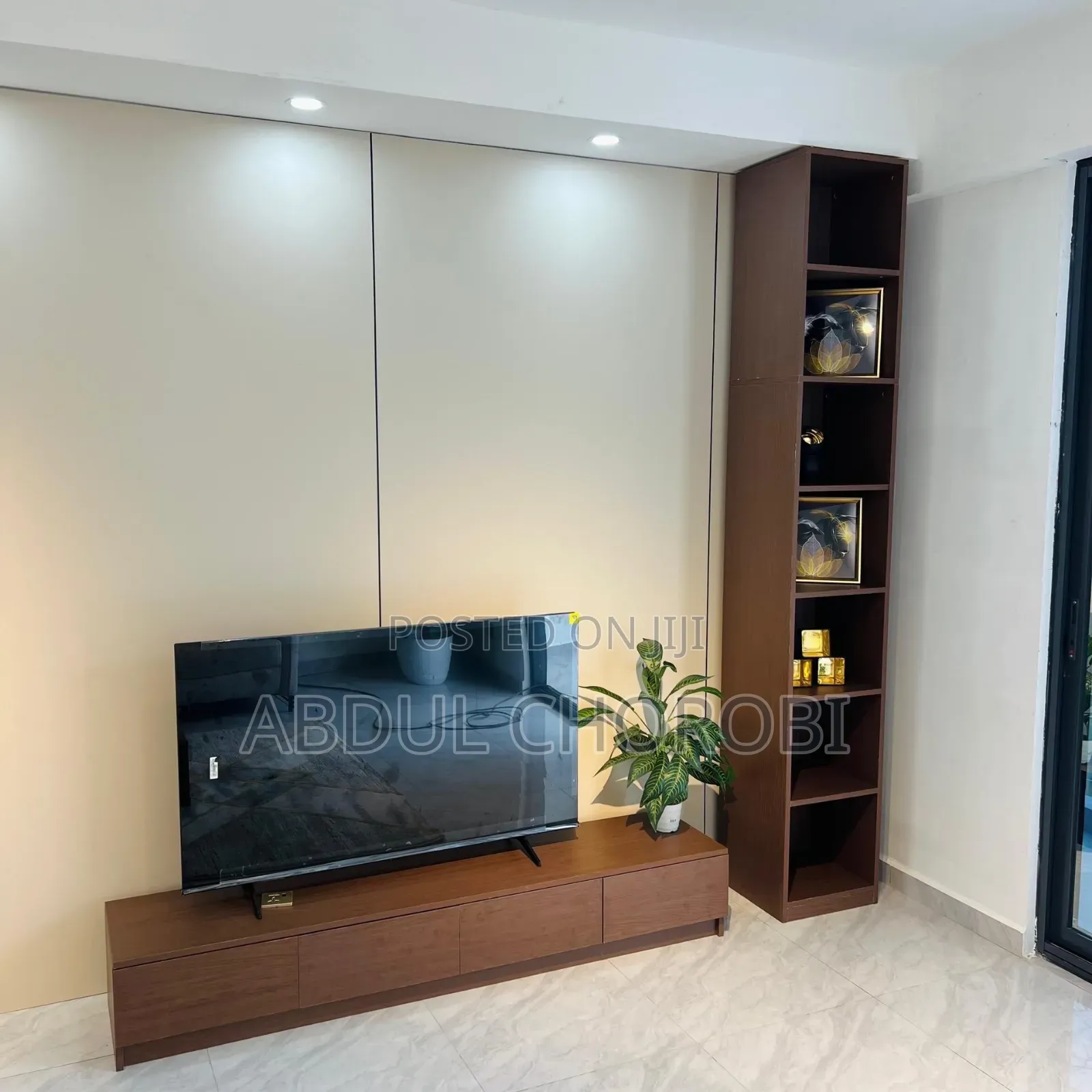 Furnished 3bdrm Apartment in Mikocheni for sale