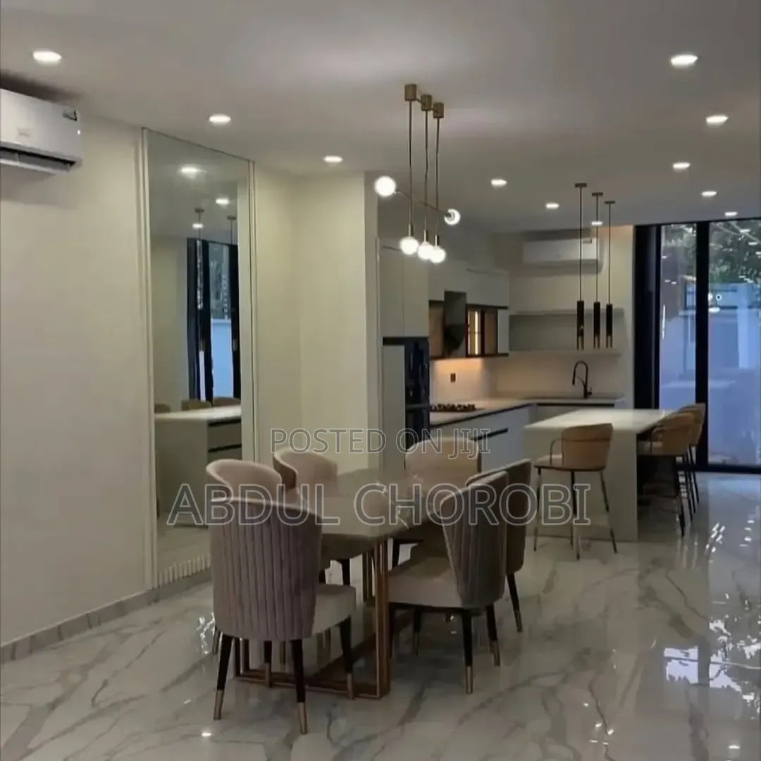 Furnished 5bdrm Villa in Oyster Bay for rent