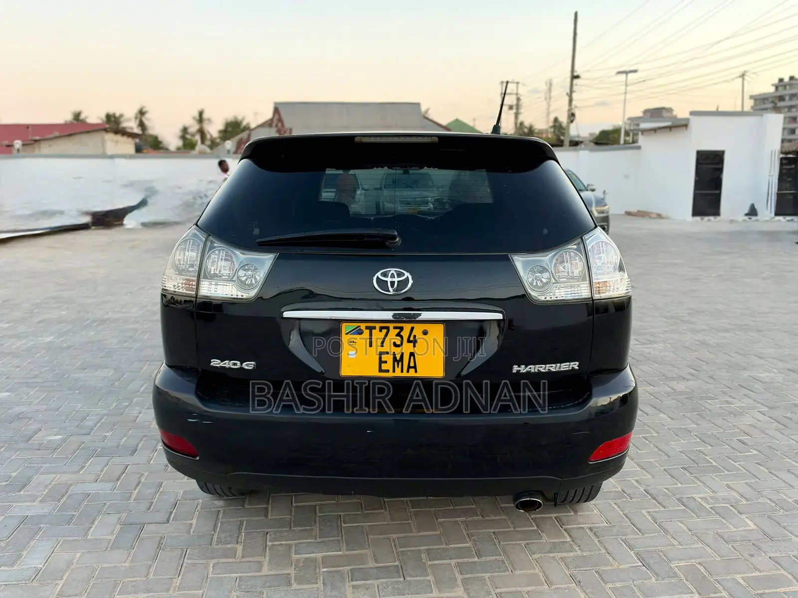 Toyota Harrier 2.4 2005 Matt Black