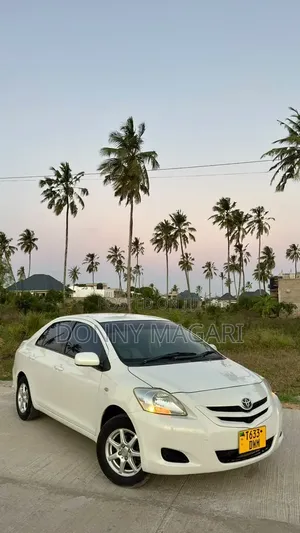 Toyota Belta 2007 Black