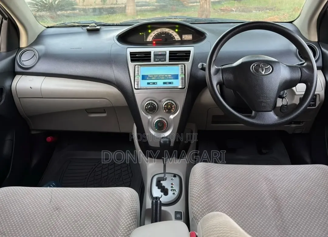 Toyota Belta 2007 Black