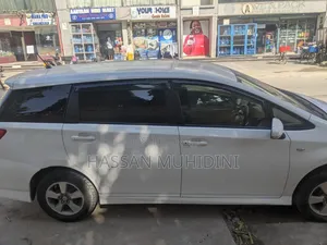 Toyota Wish 2006 White