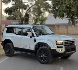 Toyota Land Cruiser LC250 2025 White
