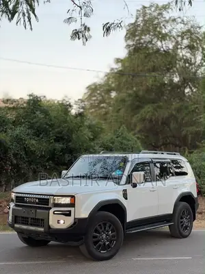 Toyota Land Cruiser LC250 2025 White
