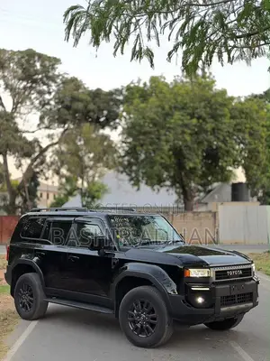 Toyota Land Cruiser Prado 2.7 2025 Black