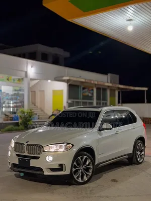 BMW X5 M50d 2015 Off white