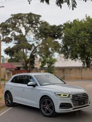 Audi Q5 2018 Off white