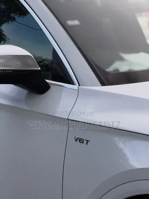 Audi Q5 2018 Off white