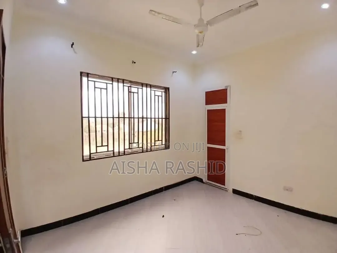 1bdrm Apartment in Kimara for rent