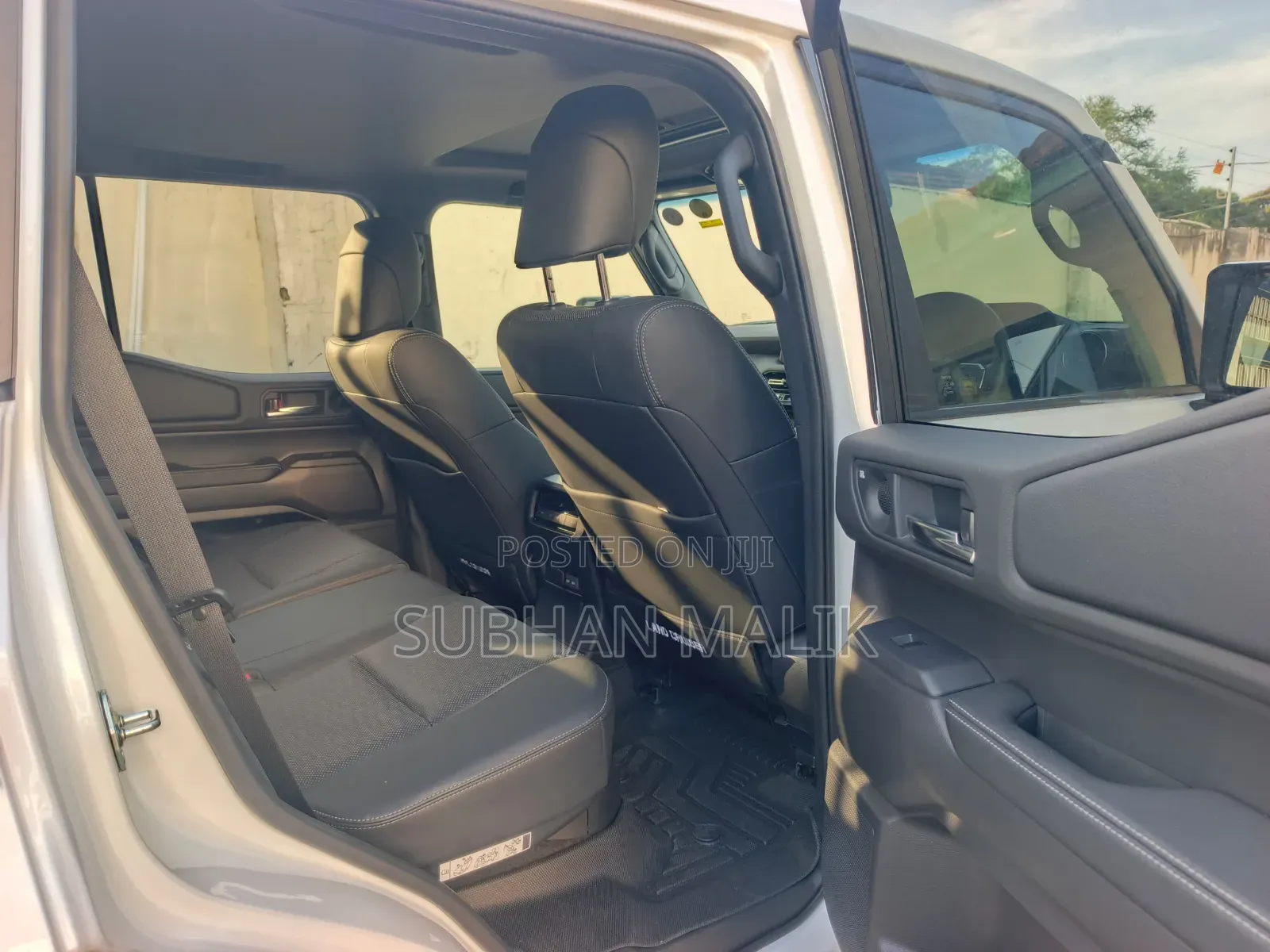 Toyota Land Cruiser Prado 2.8 2024 White