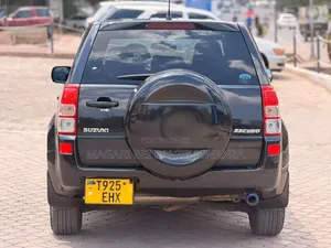 Suzuki Escudo 2008 Black