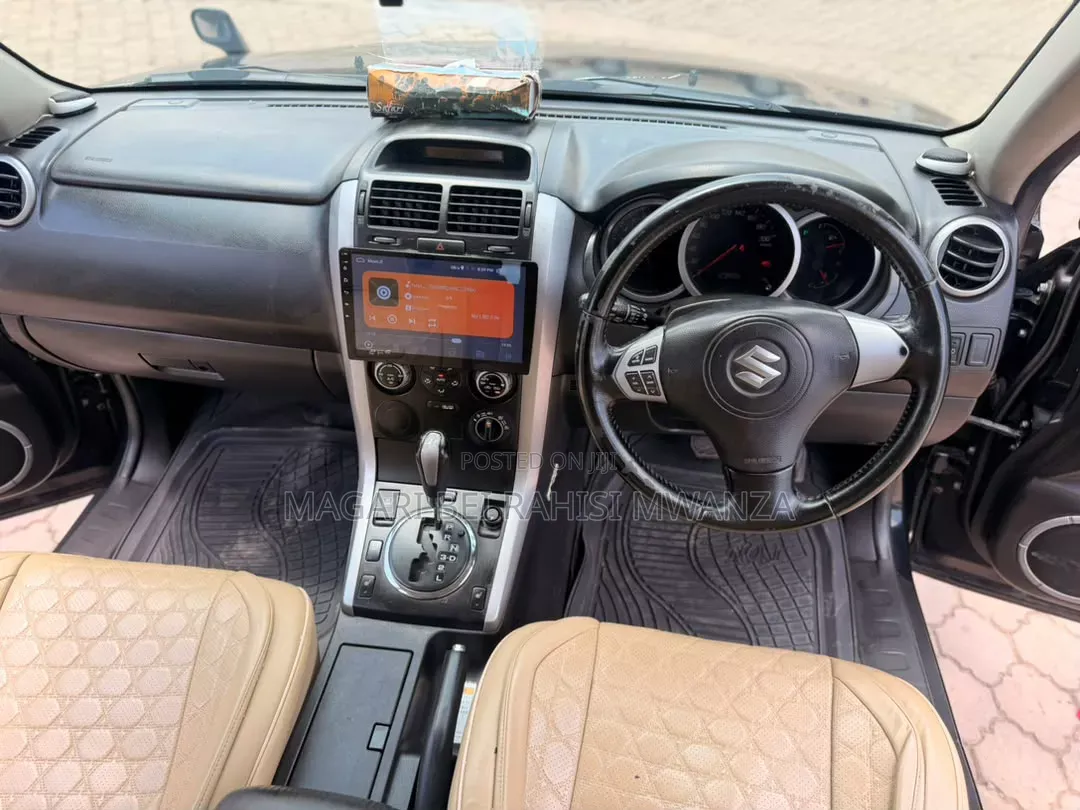 Suzuki Escudo 2008 Black