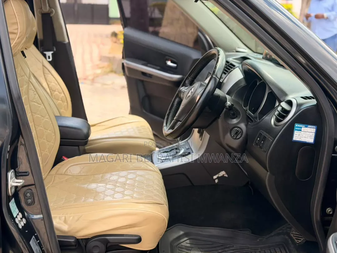Suzuki Escudo 2008 Black