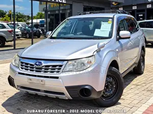 Subaru Forester 2012 Silver