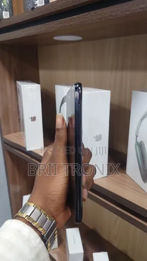 Samsung Galaxy A30 64 GB Black