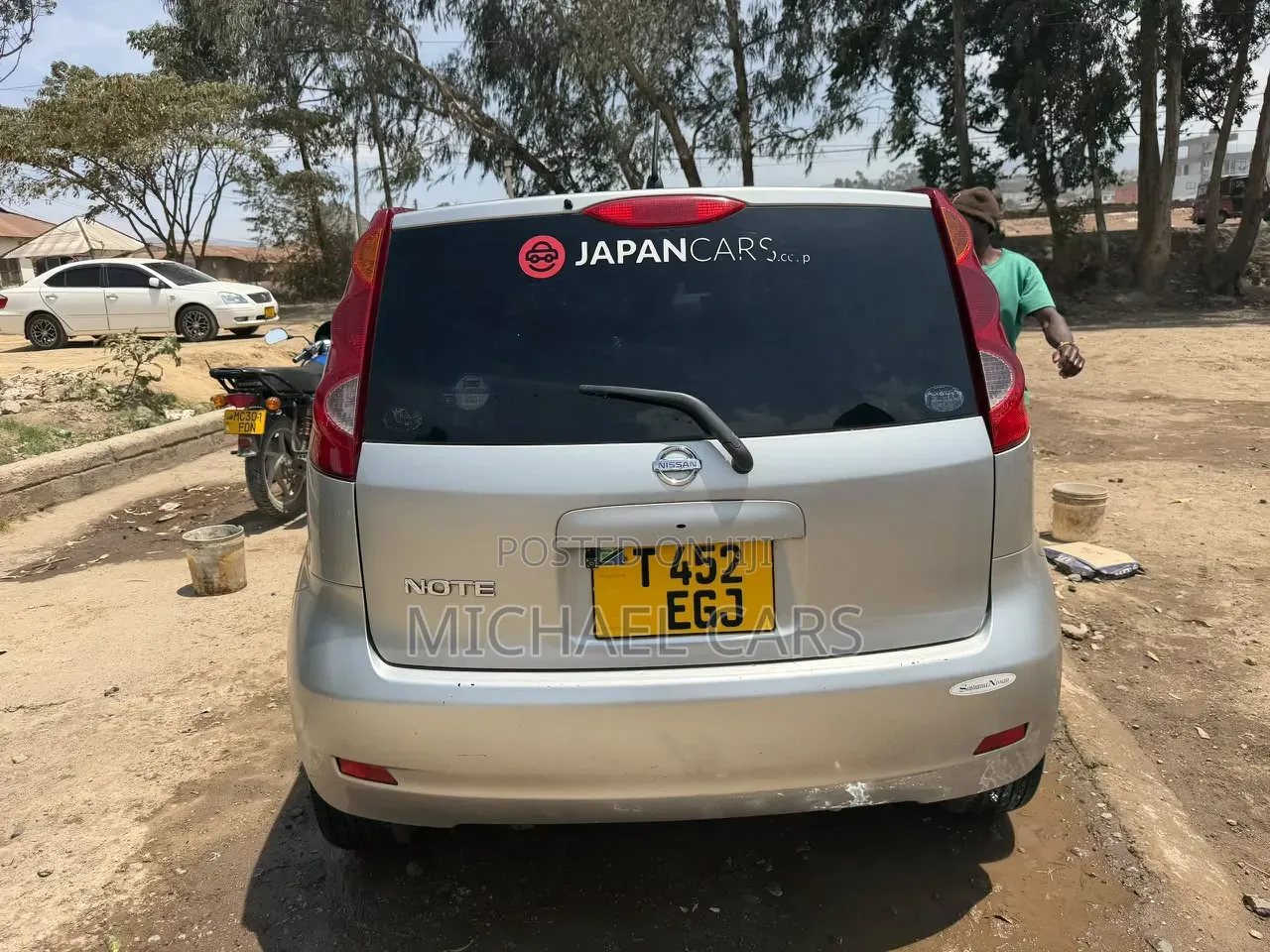 Nissan Note 2013 Silver