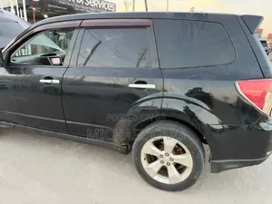 Subaru Forester 2010 Black