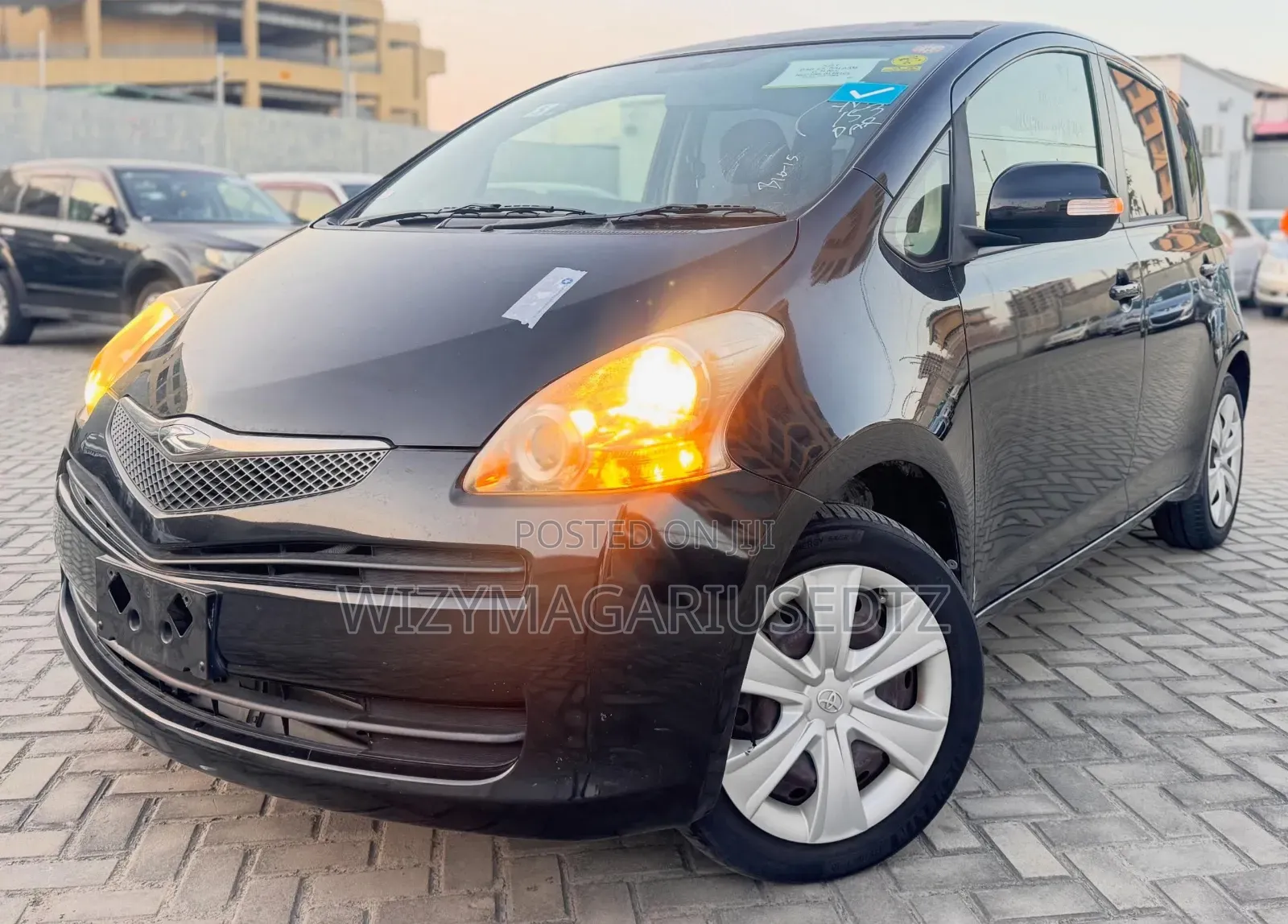 Toyota Ractis 1.5 AWD 2009 Matt Black