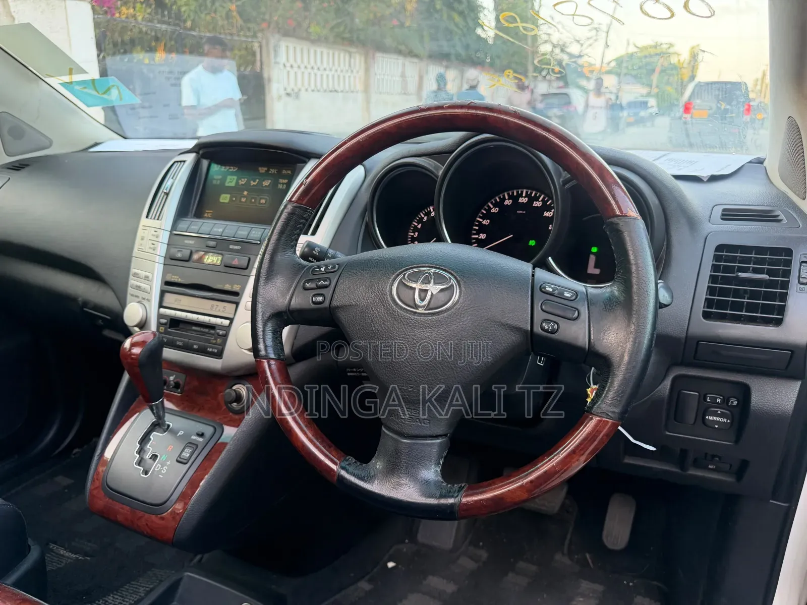 Toyota Harrier 2007 White