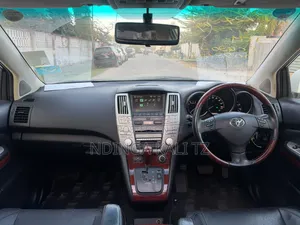 Toyota Harrier 2007 White