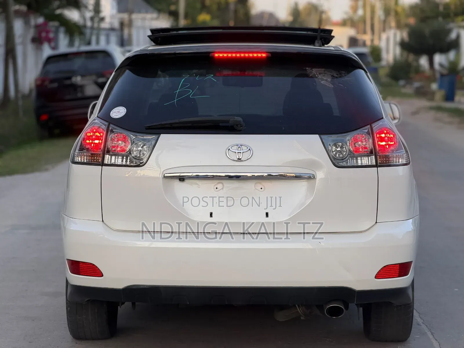 Toyota Harrier 2007 White
