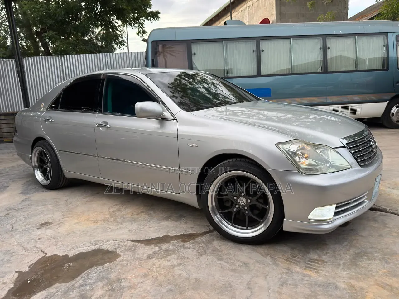 Toyota Crown 2004 Silver