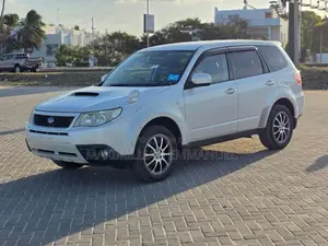 Subaru Forester 2010 White