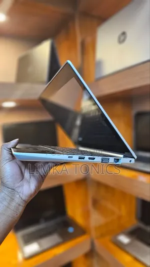 New Laptop HP ProBook 430 G5 8GB Intel Core i3 SSD 256GB