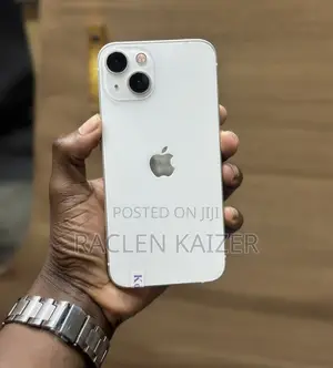 Apple iPhone 13 128 GB White