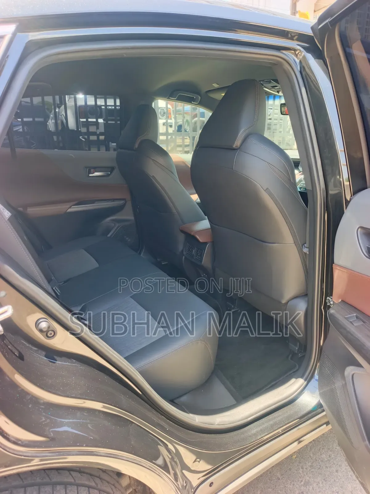 Toyota Harrier G 2024 Black