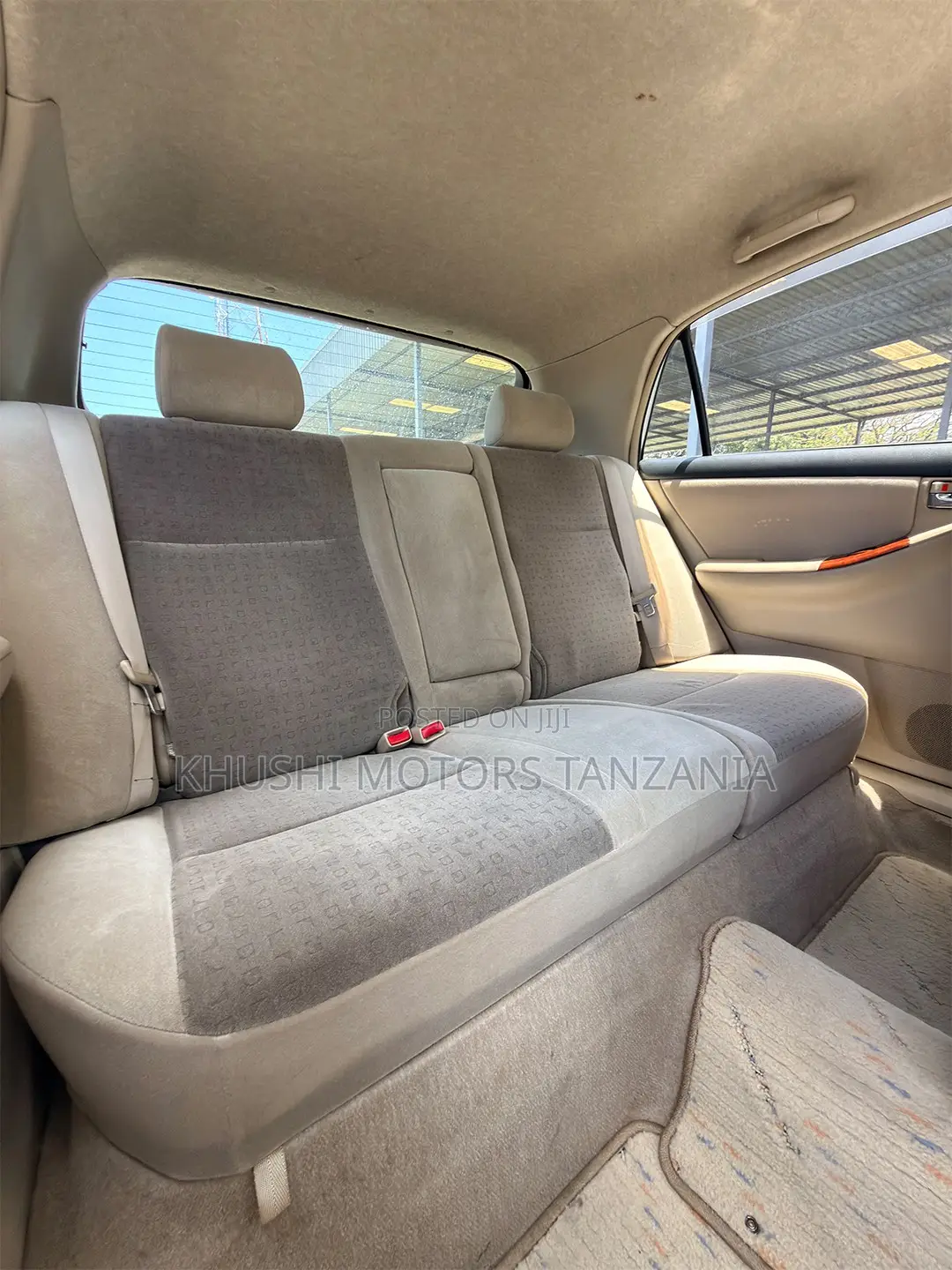Toyota Corolla RunX 2001 Silver