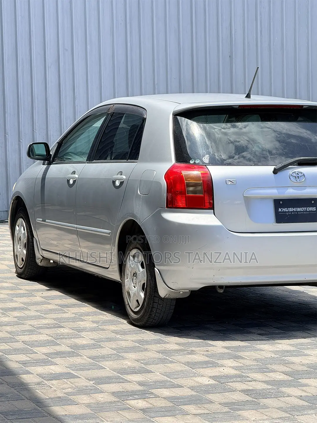 Toyota Corolla RunX 2001 Silver