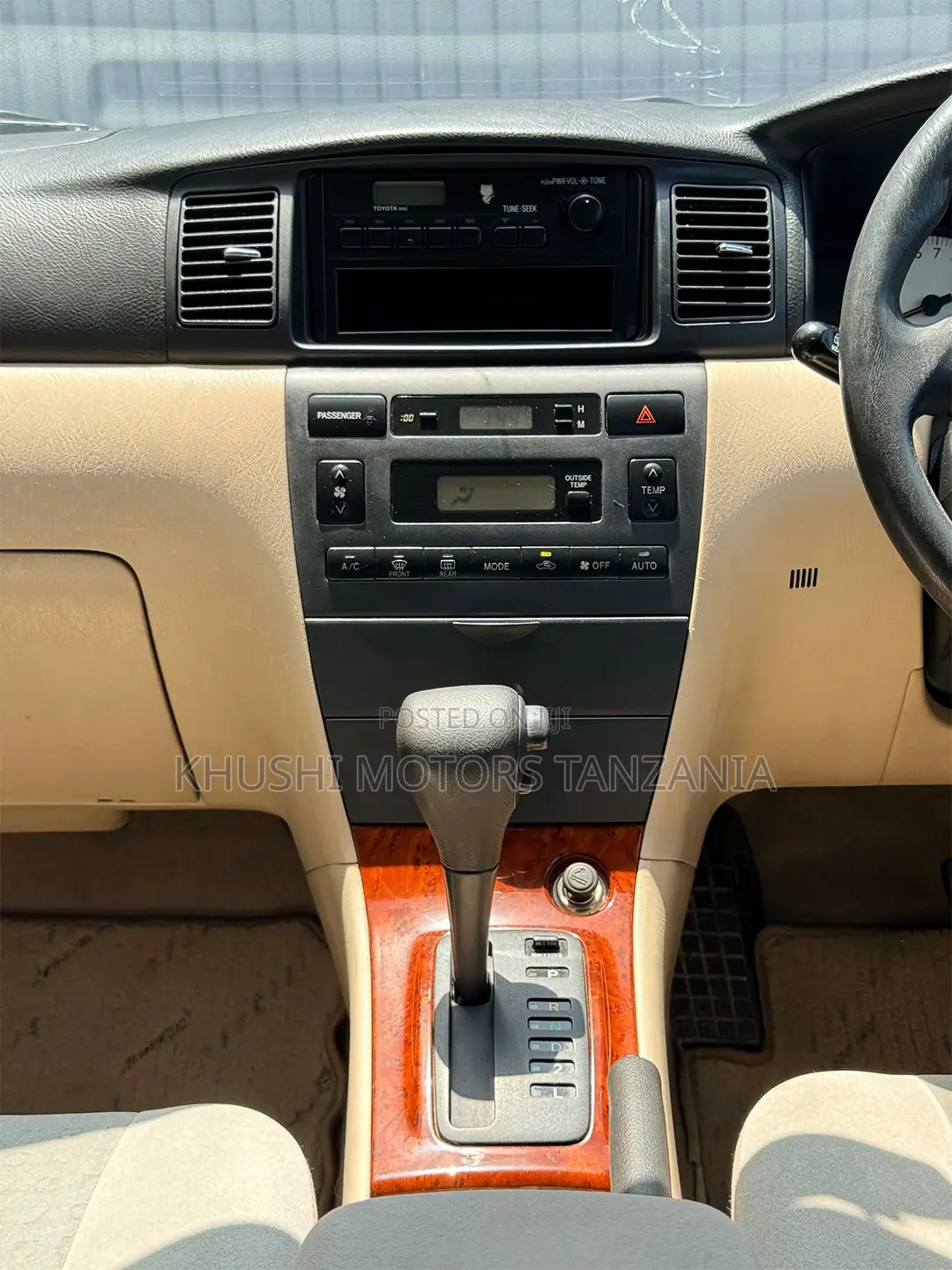 Toyota Corolla RunX 2001 Silver