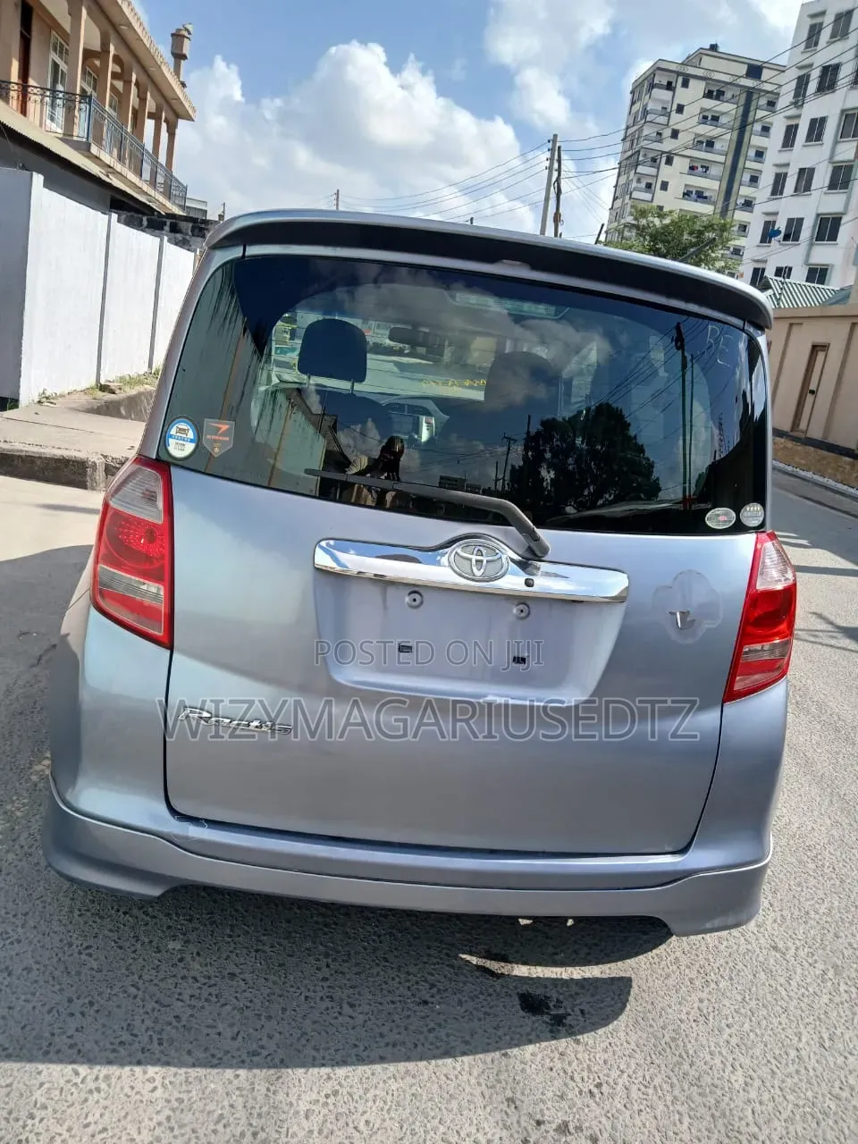 Toyota Ractis 1.5 AWD 2007 Burgundy