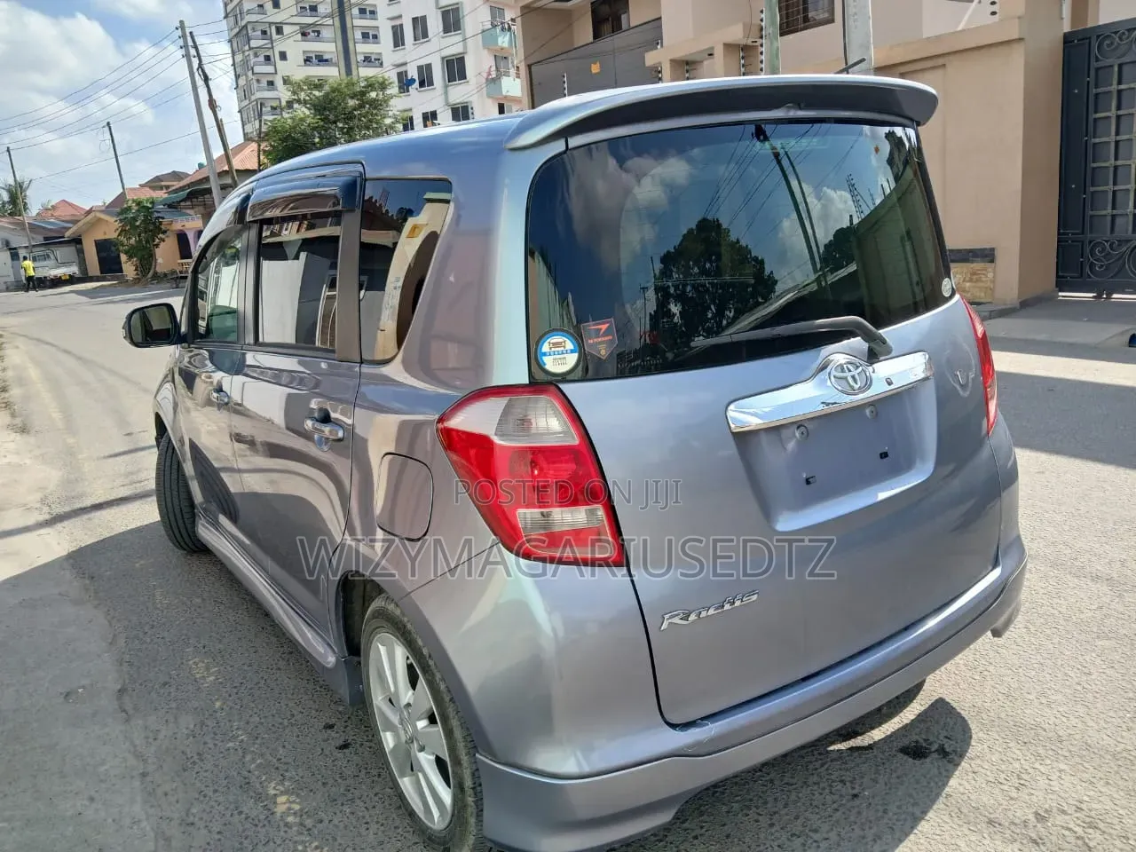 Toyota Ractis 1.5 AWD 2007 Burgundy