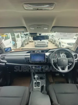 Toyota Hilux Revo Double Cab Deisel 2.4 AWD 2021 Green