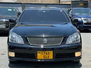 Toyota Crown 2004 Black