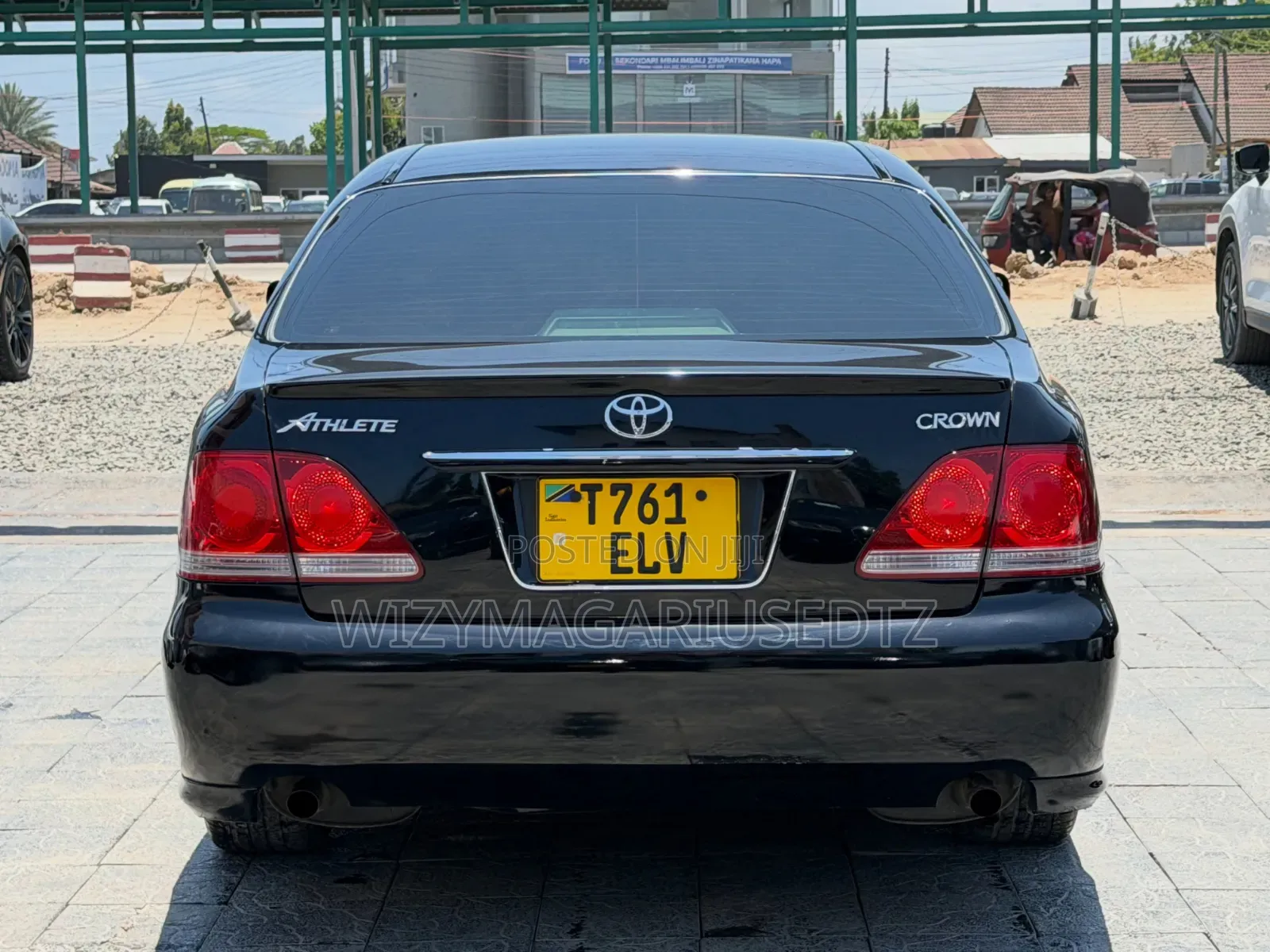 Toyota Crown 2004 Black