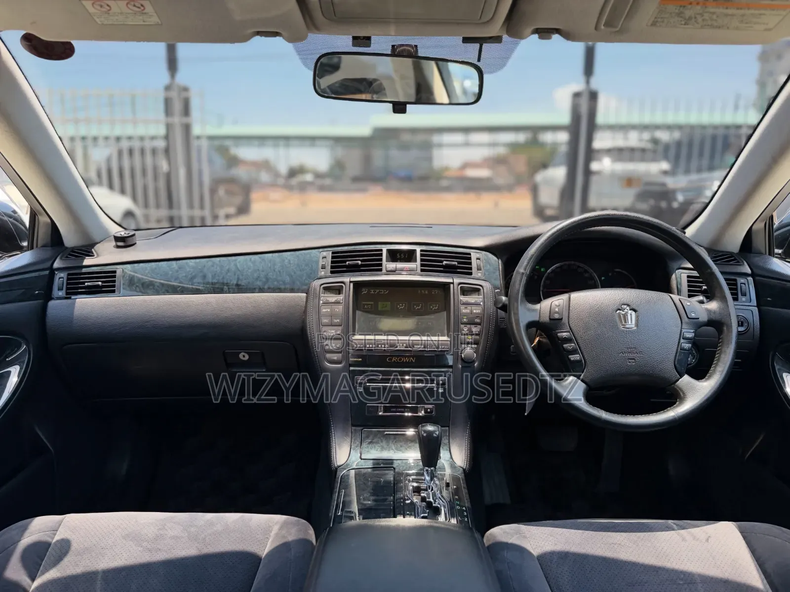 Toyota Crown 2004 Black