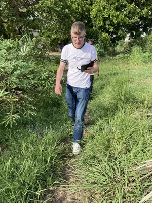 KIWANJA KINAUZWA BUYUNI KIGAMBONI 1.5km Kutoka Soko La Samaki Buyuni.