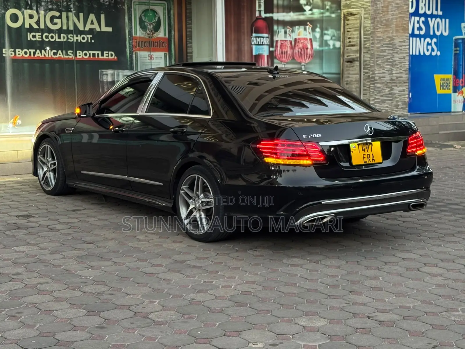 Mercedes-Benz E200 2015 Black