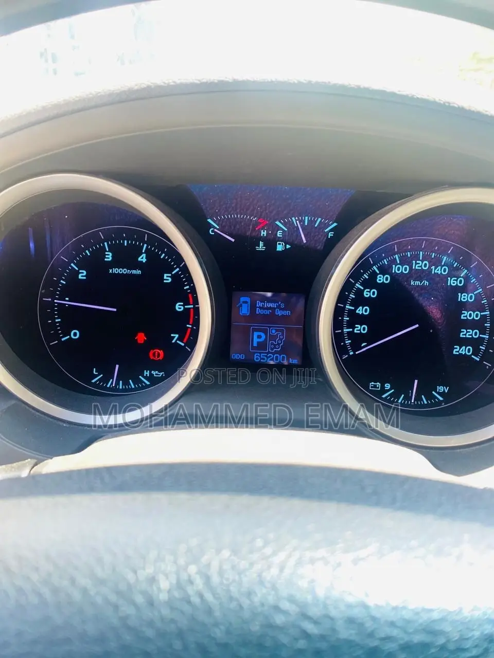 Toyota Land Cruiser 2010 White