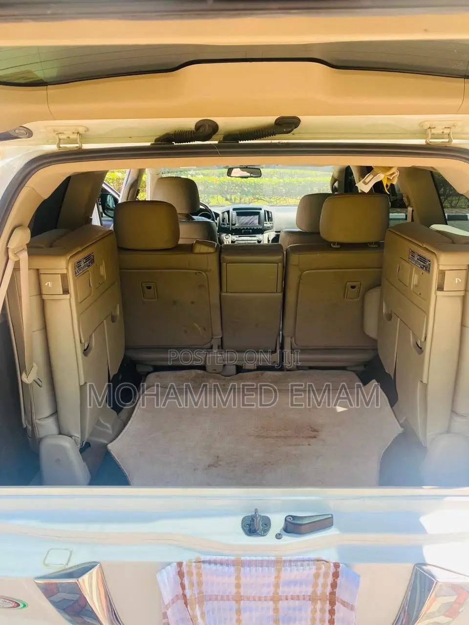 Toyota Land Cruiser 2010 White