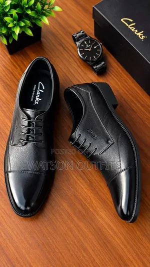 Singly Coloured 4-Designs Men's Leather Shoes