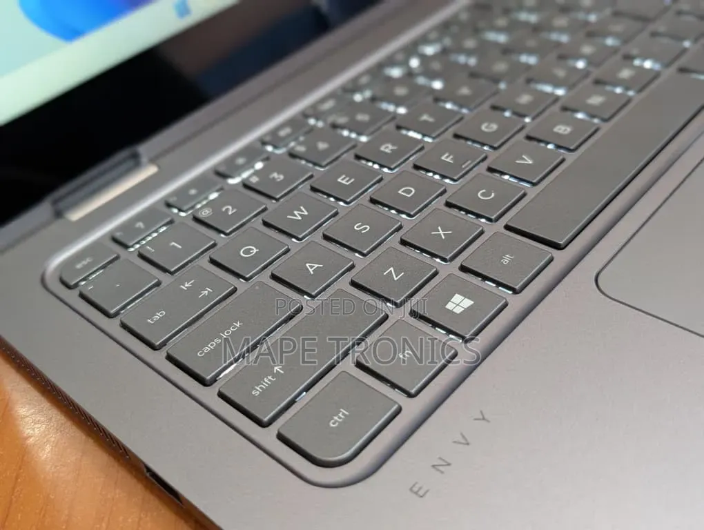 Laptop HP Envy x360 16GB Intel Core 7 SSD 256GB